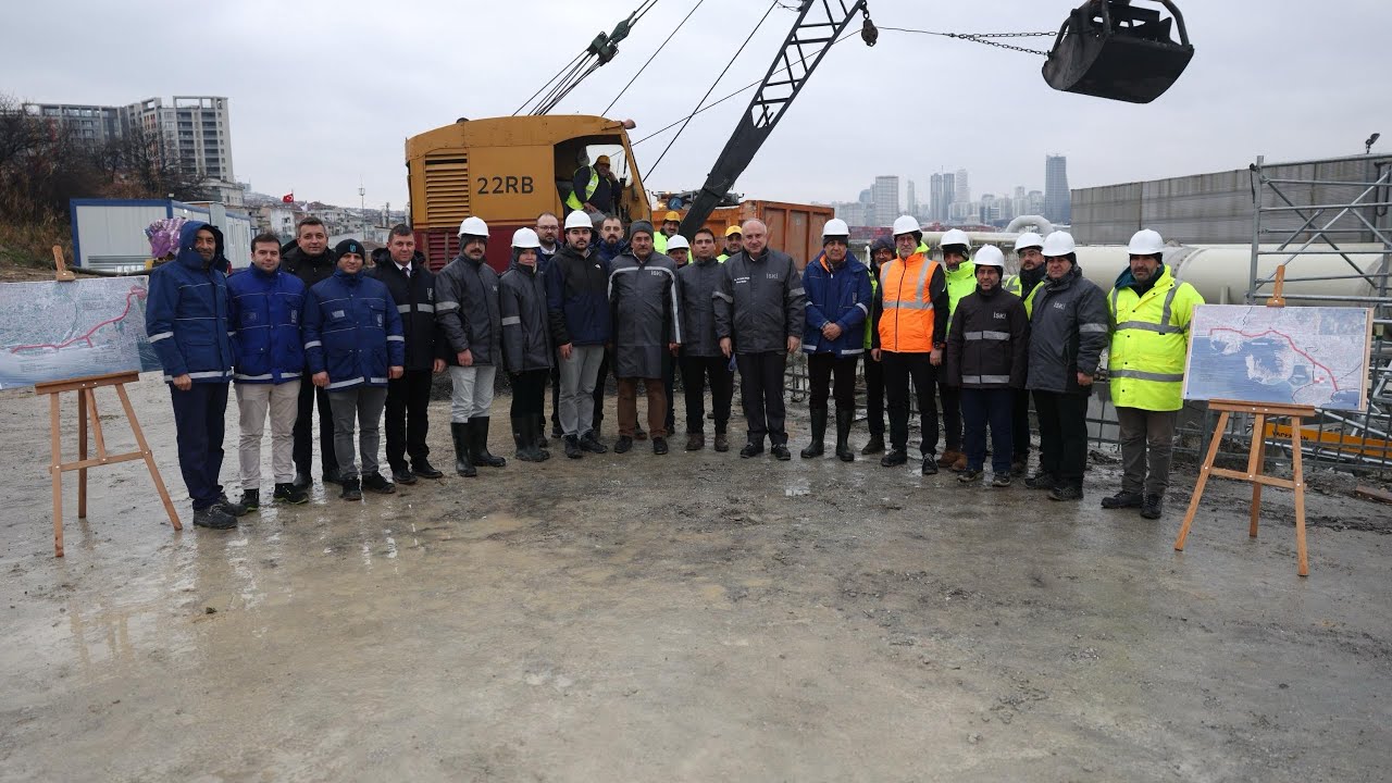 Kavaklı-Ambarlı Atık Su Tüneli’nde temizlik ve iyileştirme çalışmalarımız tüm hızıyla devam ediyor.