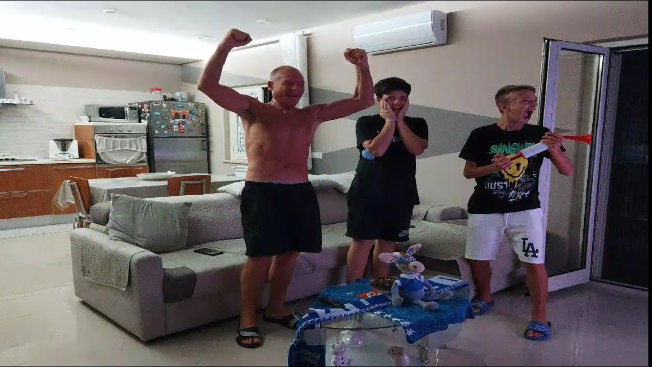 Prima reaction dell'anno!!! Napoli 4-0 Monza