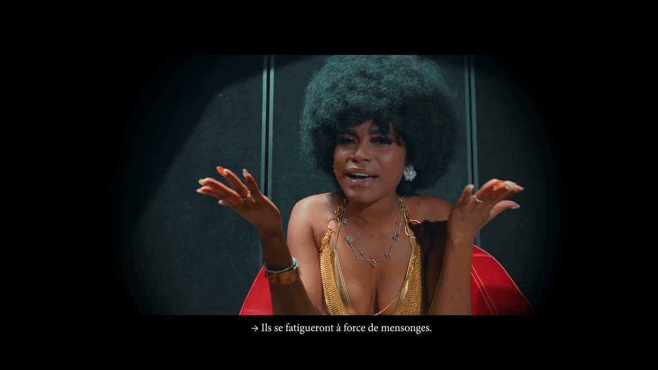 AICHA EX
