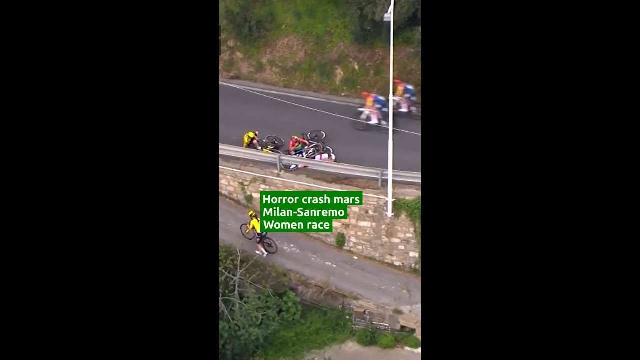 Horror fall at Milan-Sanremo