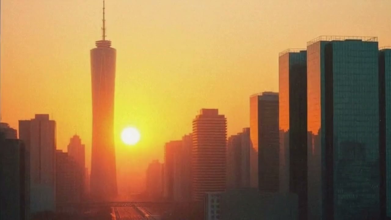 SUMMER'S IA - Aura (Progressive House)