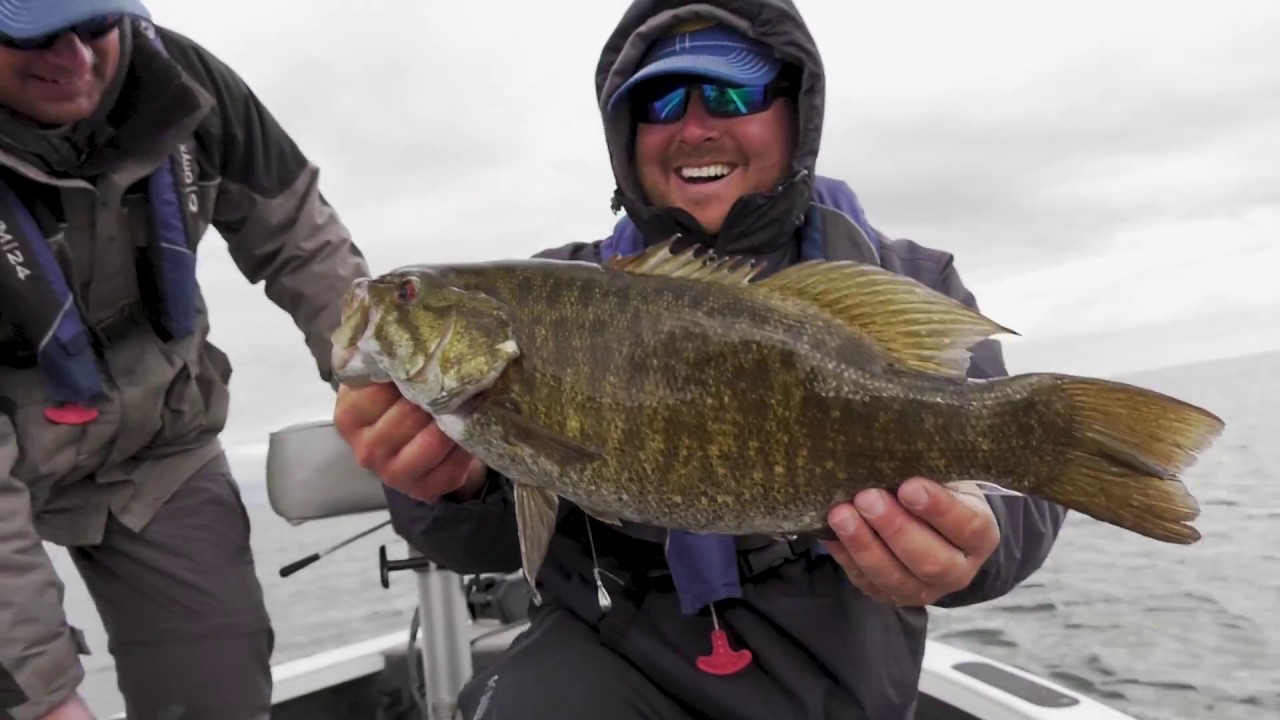 Mille Lacs SMALLMOUTH BASS with FLW Pro John Cox- Jason Mitchell Outdoors