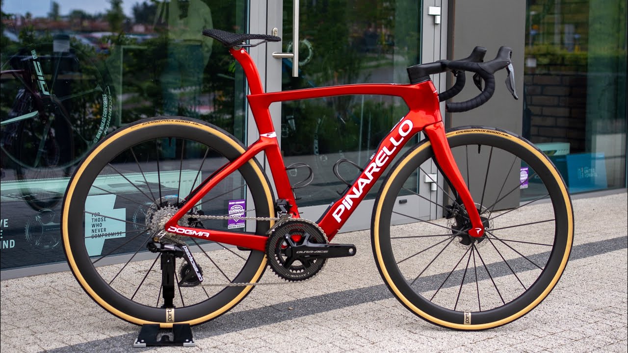 Rower marzeń? Zbudowaliśmy Pinarello, o jakim śnisz❗️ Pinarello Dogma F Starry RED &hearts;️
