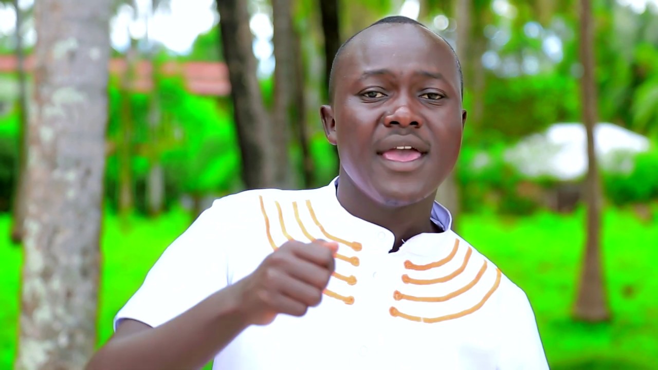 The Mercy Singers // Wasegombo Tiyoni