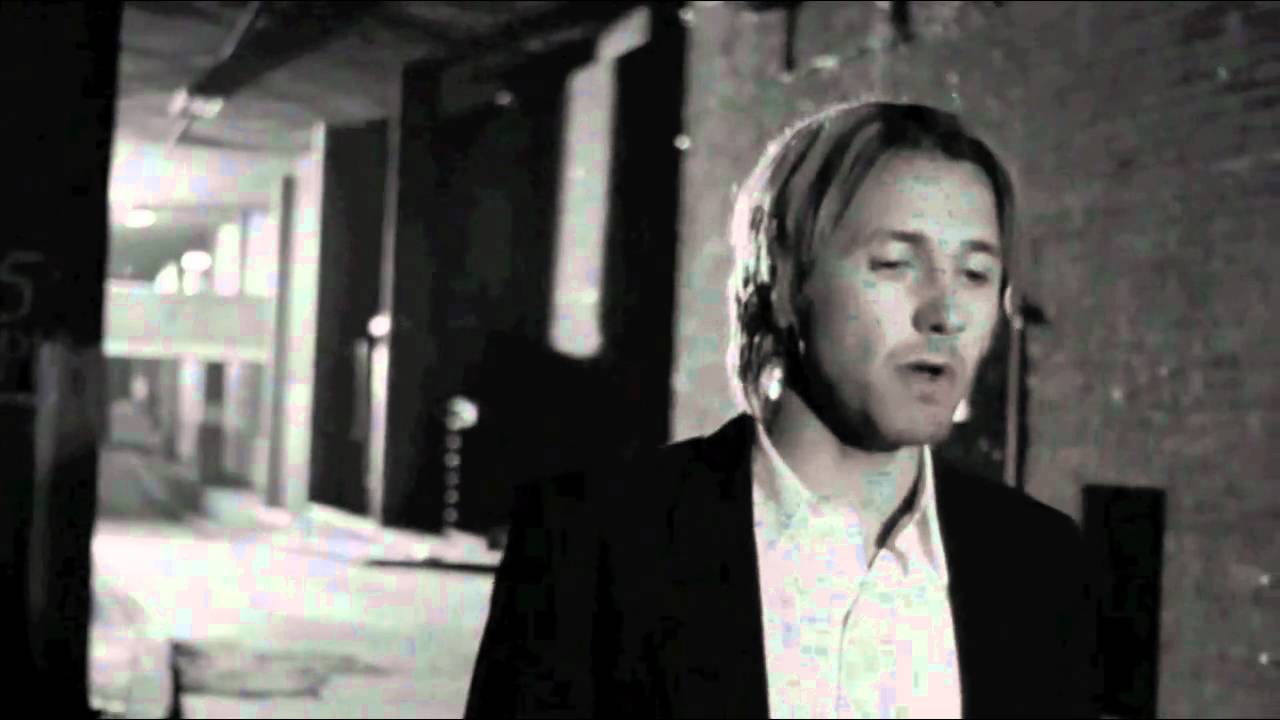 Feeder - Tumble And Fall