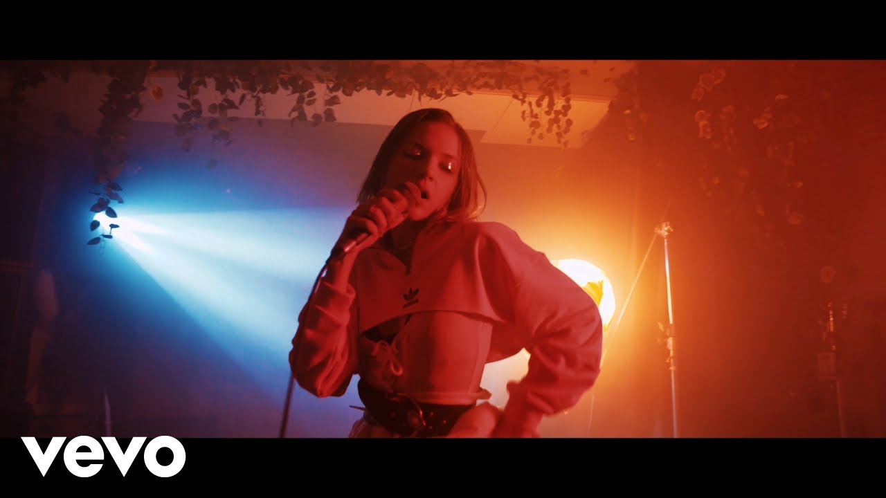 Tove Styrke - On the Low (Lyric Video)