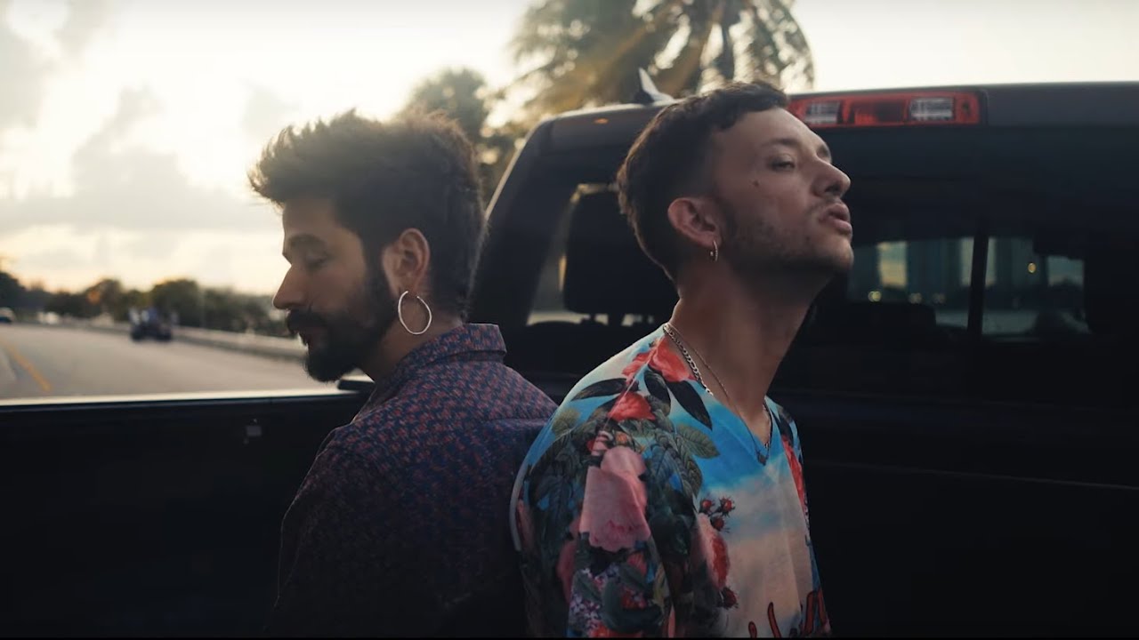 Vic Mirallas ft. Camilo - Late Mejor (Vídeo Oficial)