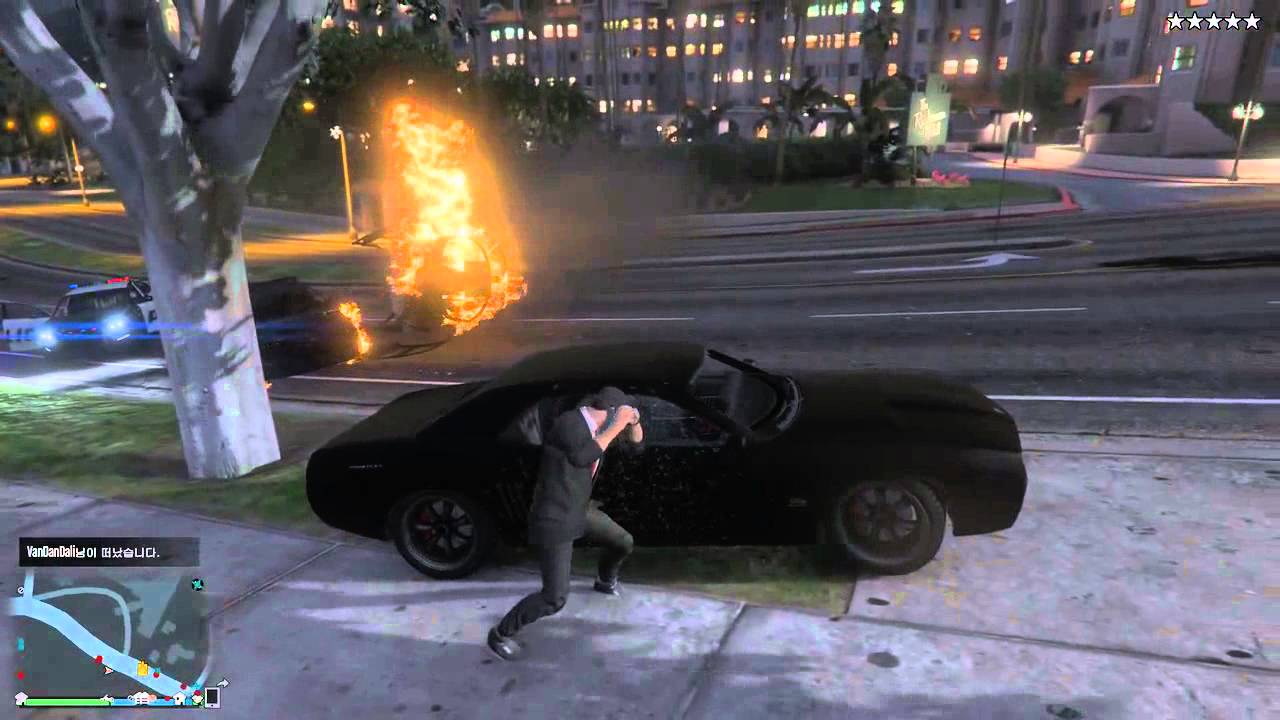 GTA5 탱크로 경찰들제압ㅋ