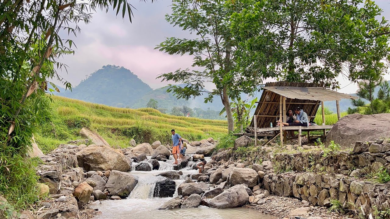 Tempat Tersembunyi di Puncak 2 Ini Bikin Lupa Pulang | De Padee Sukamakmur