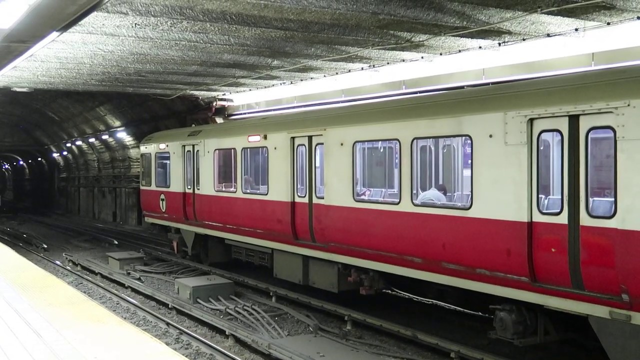 MBTA Red Line: 6 Car Set of UTDC 01700 Series Bound for Ashmont Departing South Station