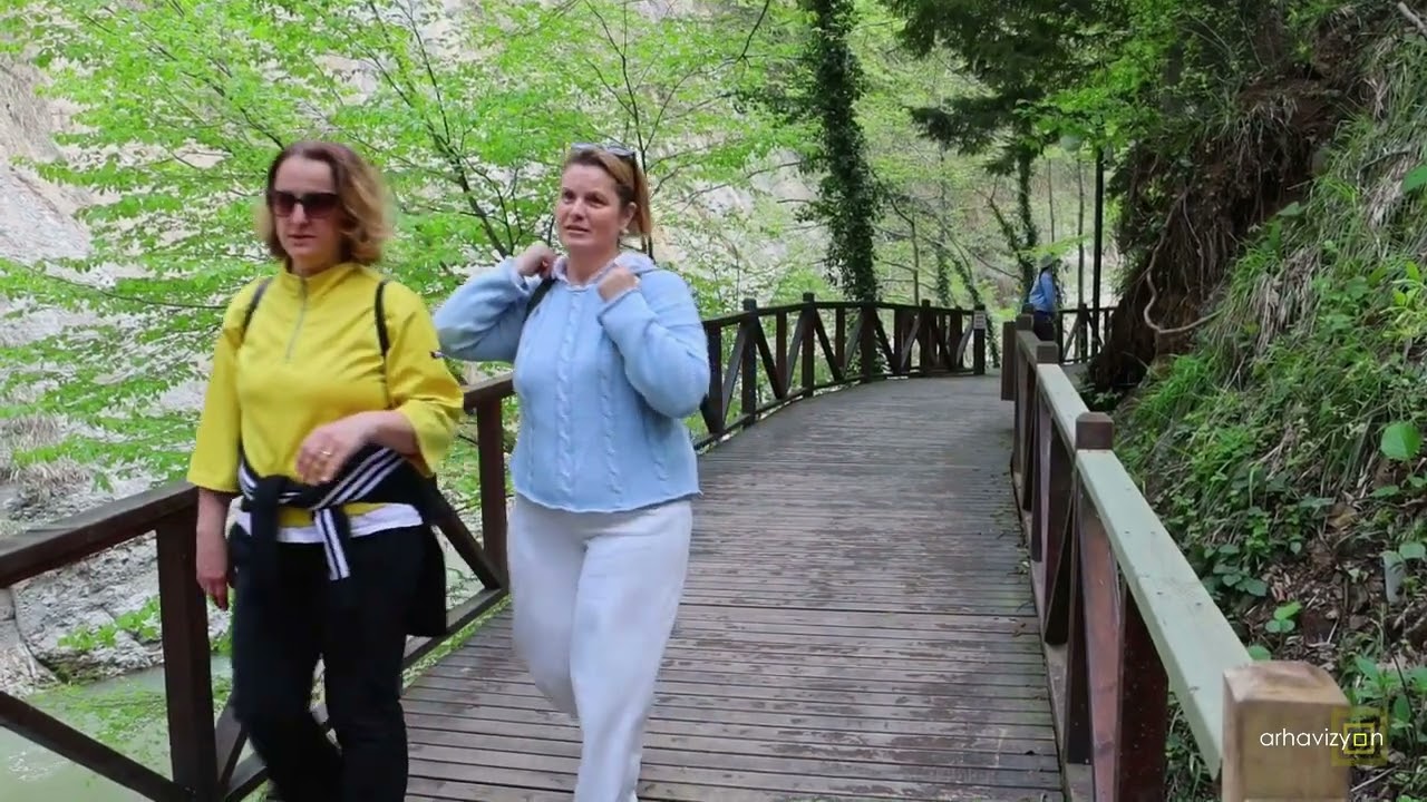 Tonya Canikdere Şelalesi ve Yürüyüş Yolu
