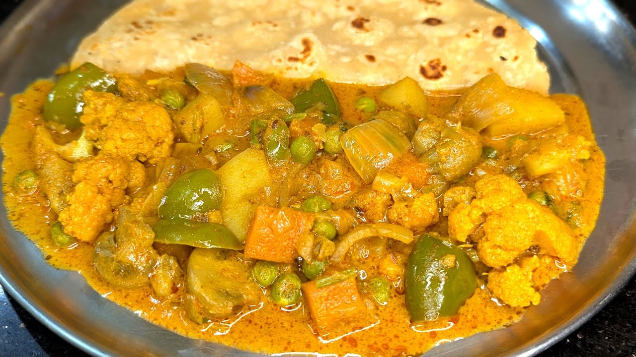 வீடே மணக்கும் 🔥 வெஜிடபிள் குருமா இப்படி செய்து பாருங்க 😋 | Side dish for Chapathi | Vegetable Kurma