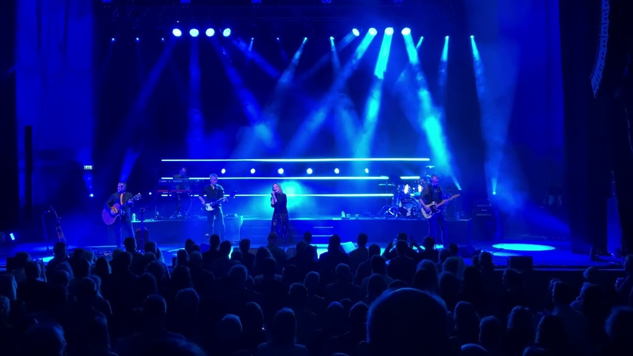 Deep Deep Ocean - Belinda Carlisle - Greatest Hits Tour 2022 - G Live, Guildford 21FEB