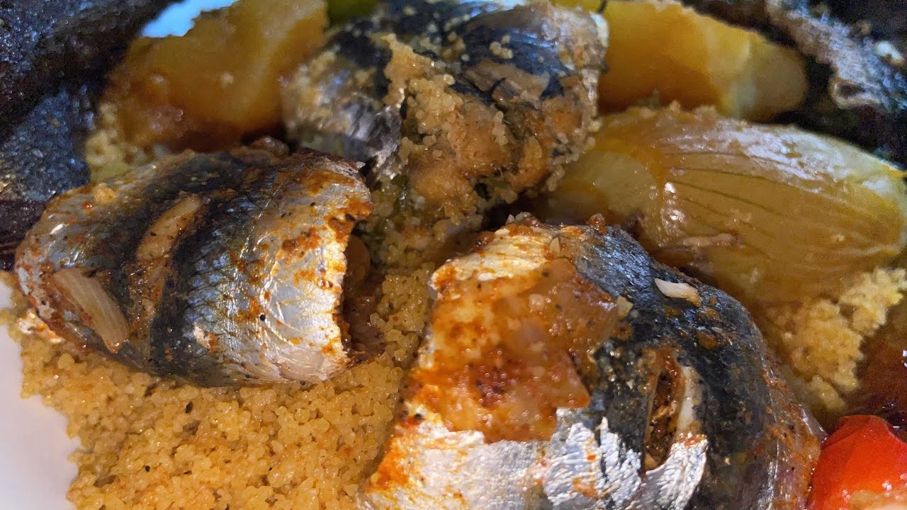 ماما طيبتلنا فطور صيافي يعمل 66 كيف /كسكسي بالسردينة المبطنة/ مفورة و مقلية /و بعصبان السردينة