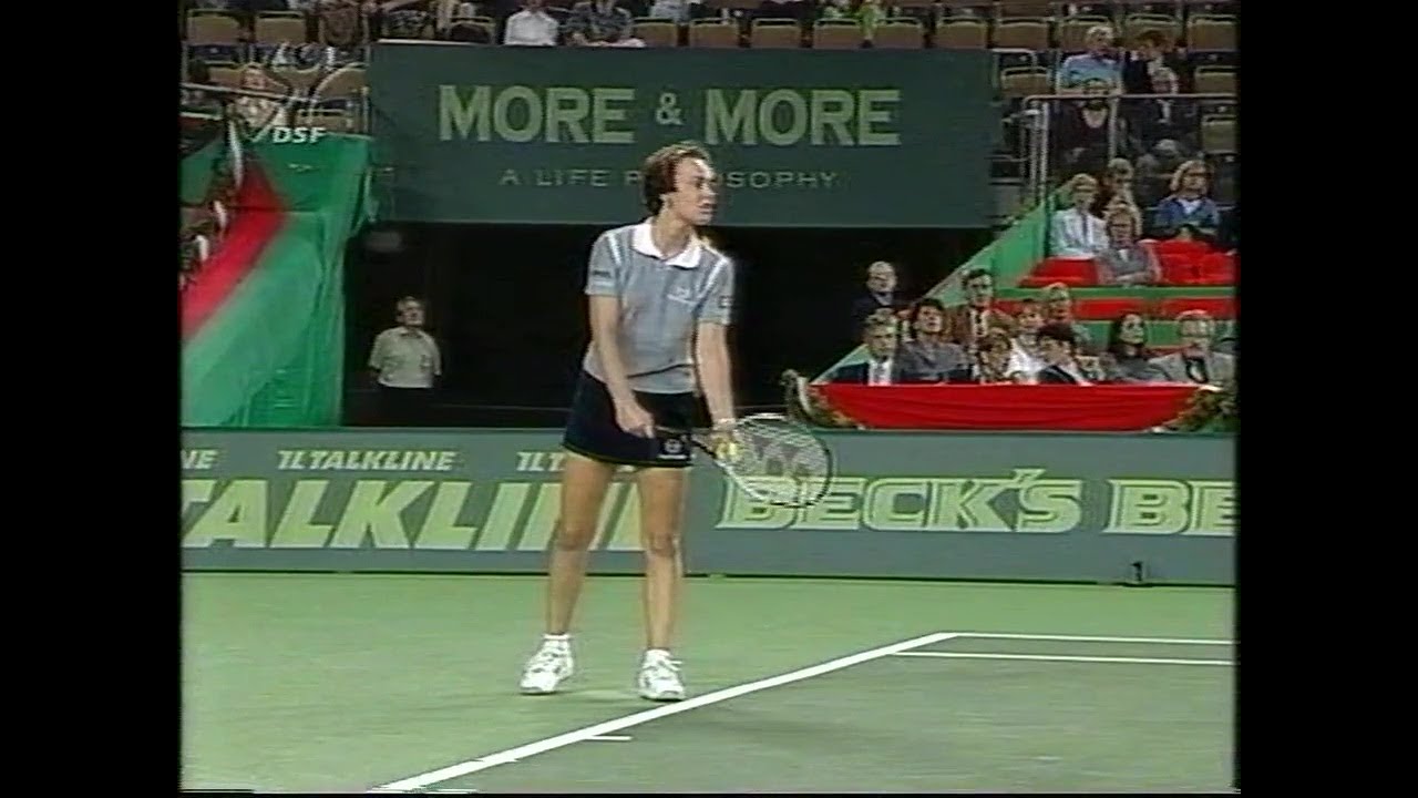 Martina Hingis vs Conchita Martinez Munich 1998 (partly)