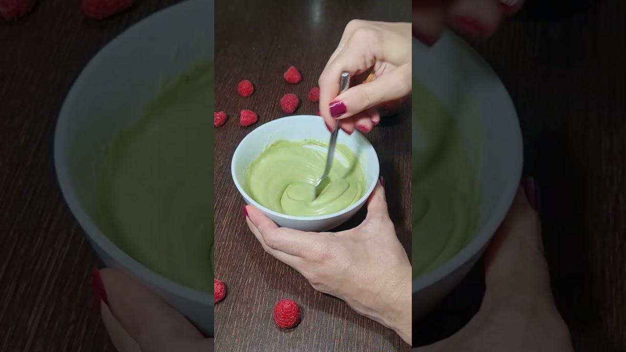 🌟 White Chocolate Matcha Raspberry Bark 🍫🍃 | Easy, Delicious & Irresistible Treat! 😋