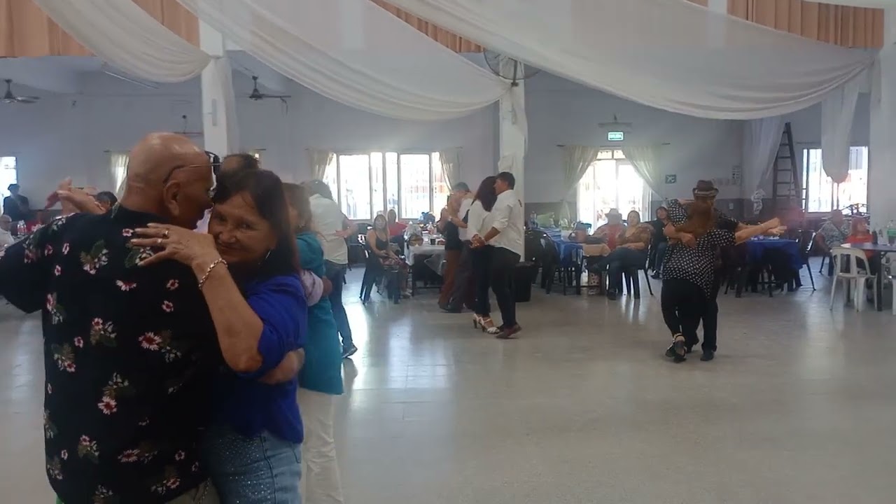 LOS HEREDEROS ROMANTICOS 🌹 salón belvedere