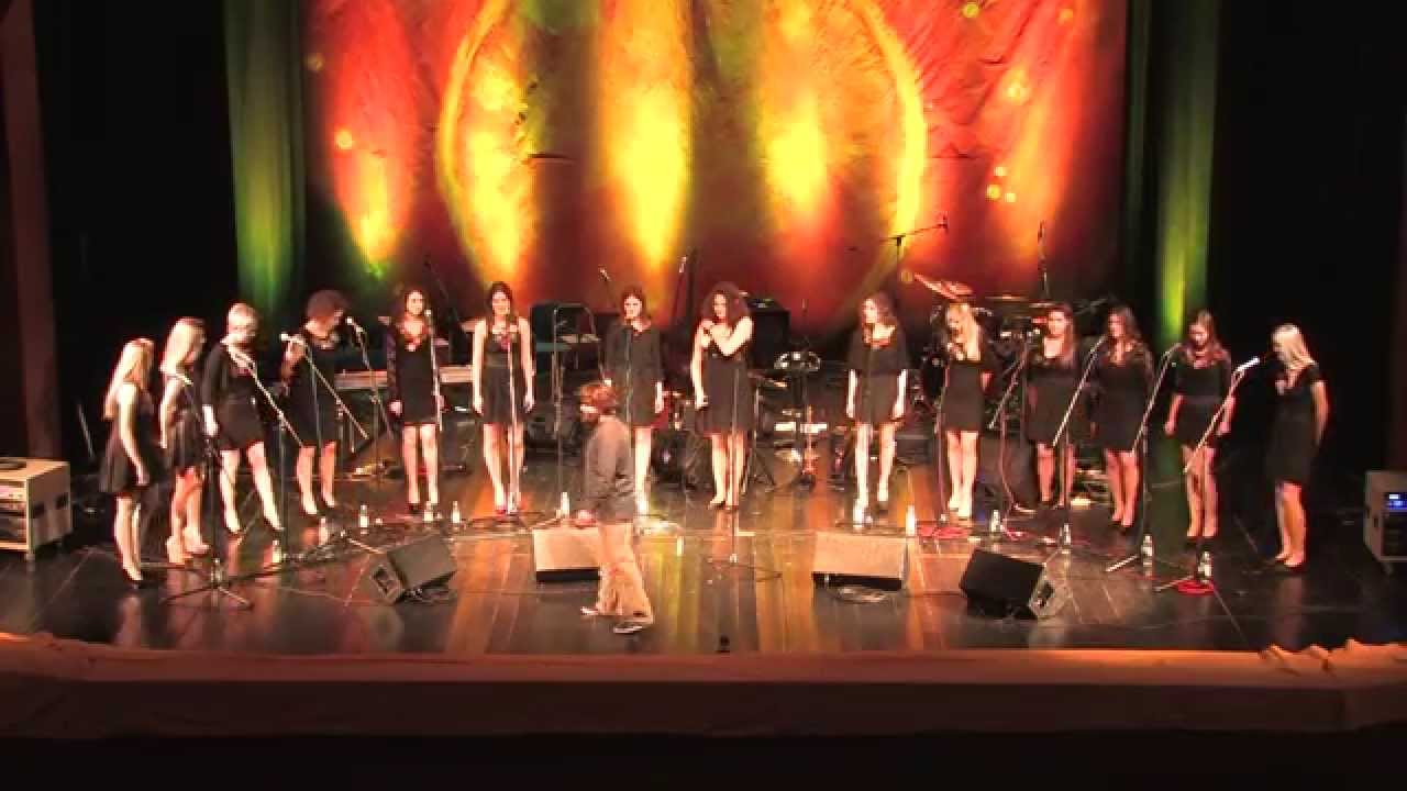 Rožice - Izgriala e mesečinka (Bulgarian traditional)
