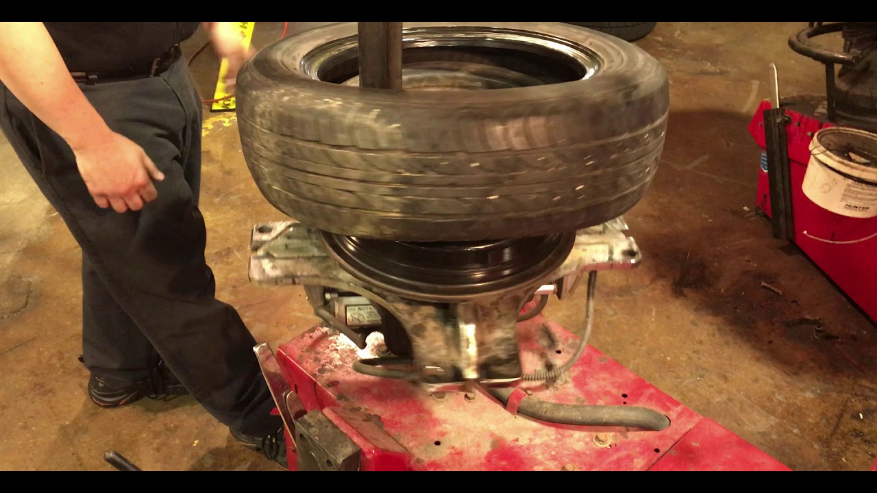 Coats Tire Machine