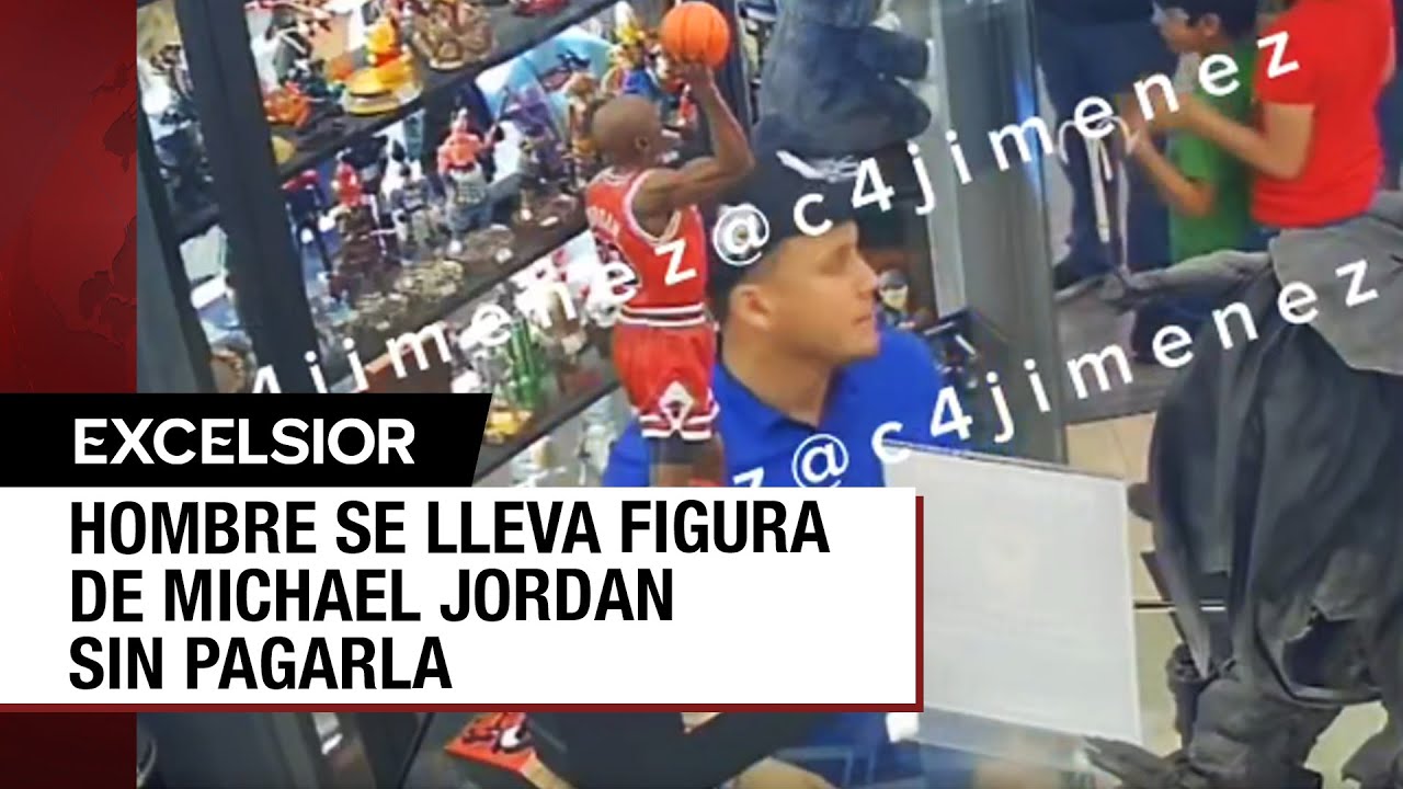 Roban en CDMX figura de colección de Michael Jordan de más de 30 mil pesos
