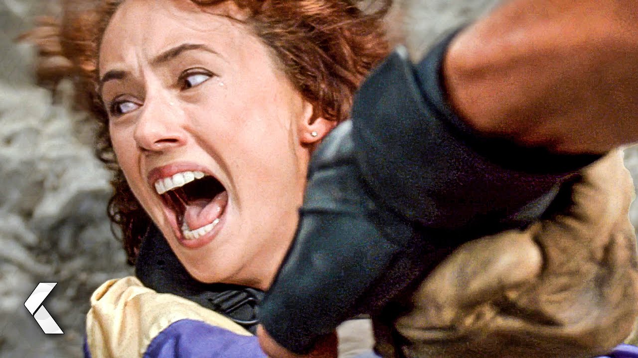 The Tragic Fall - Cliffhanger | Sylvester Stallone