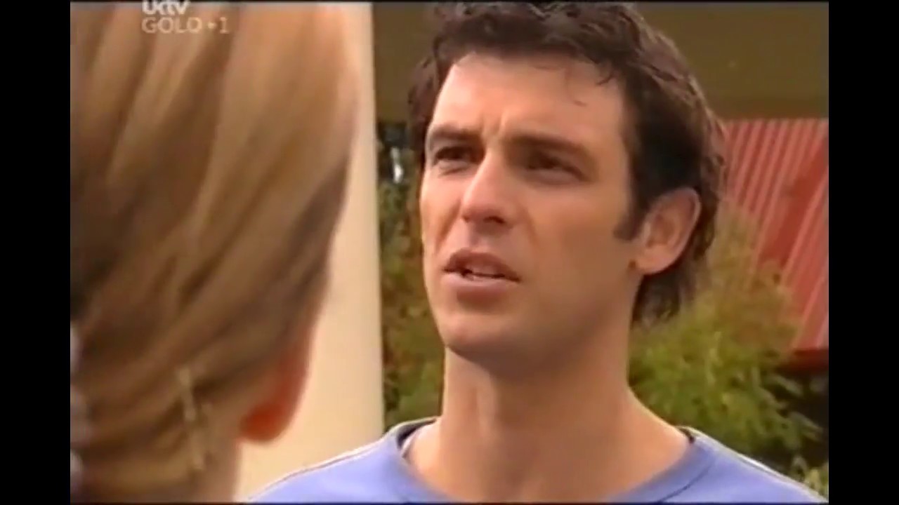 Mal Confronts Izzy | Neighbours [2004]
