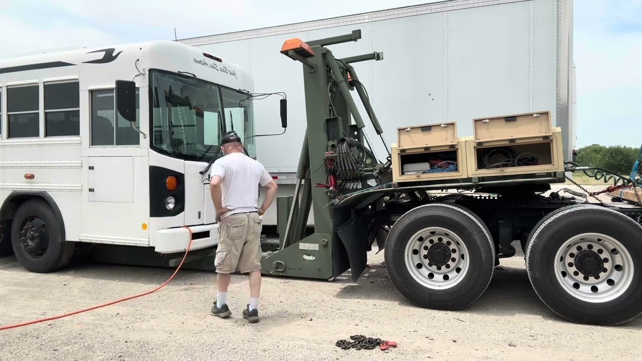 Tru hitch wrecker to the rescue!