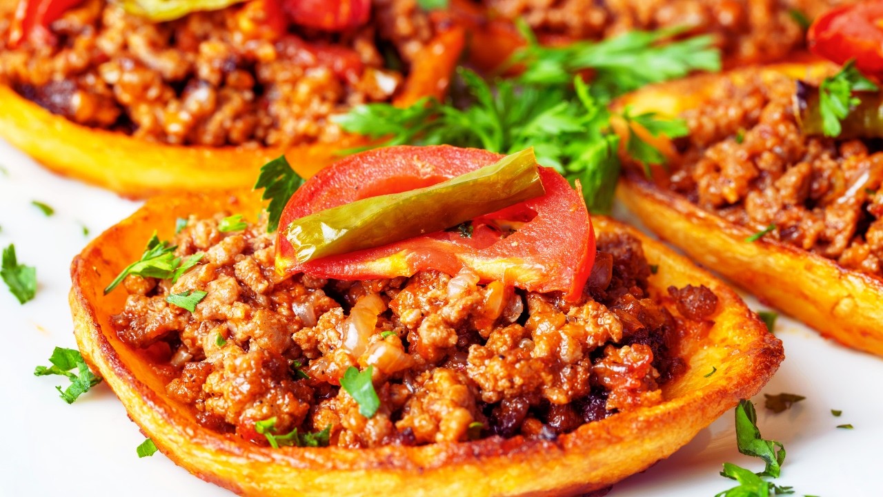 Doyurucu Kıymalı Patates Oturtma Nasıl Yapılır? Patates Oturtma Tarifi