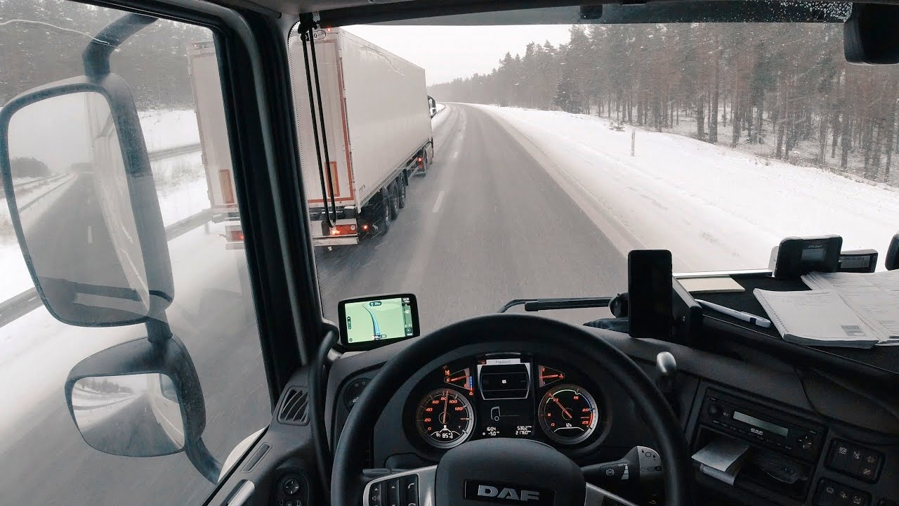 POV Driving DAF XF 106 - Snowtime in Sweden