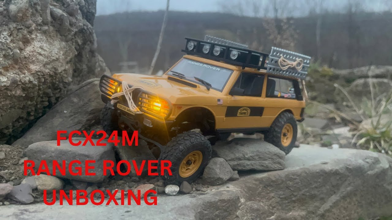 FCX24M Range Rover Unboxing & First Crawl