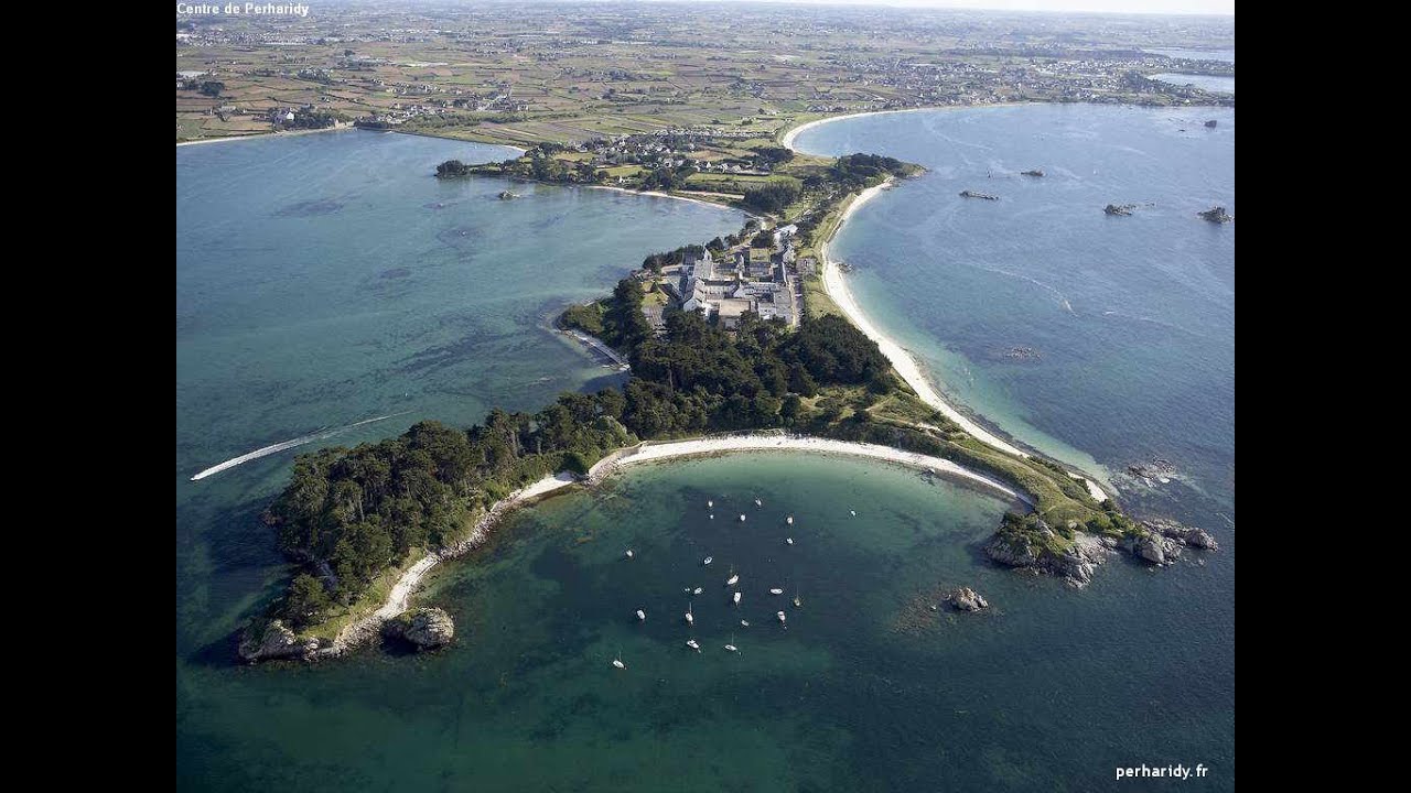 Roscoff :  La magnifique Baie de Perharidy !