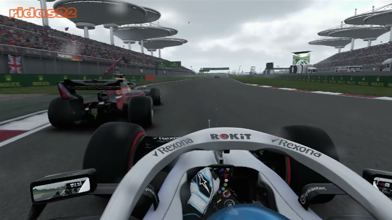Lotta con Bottas, Perez e Verstappen