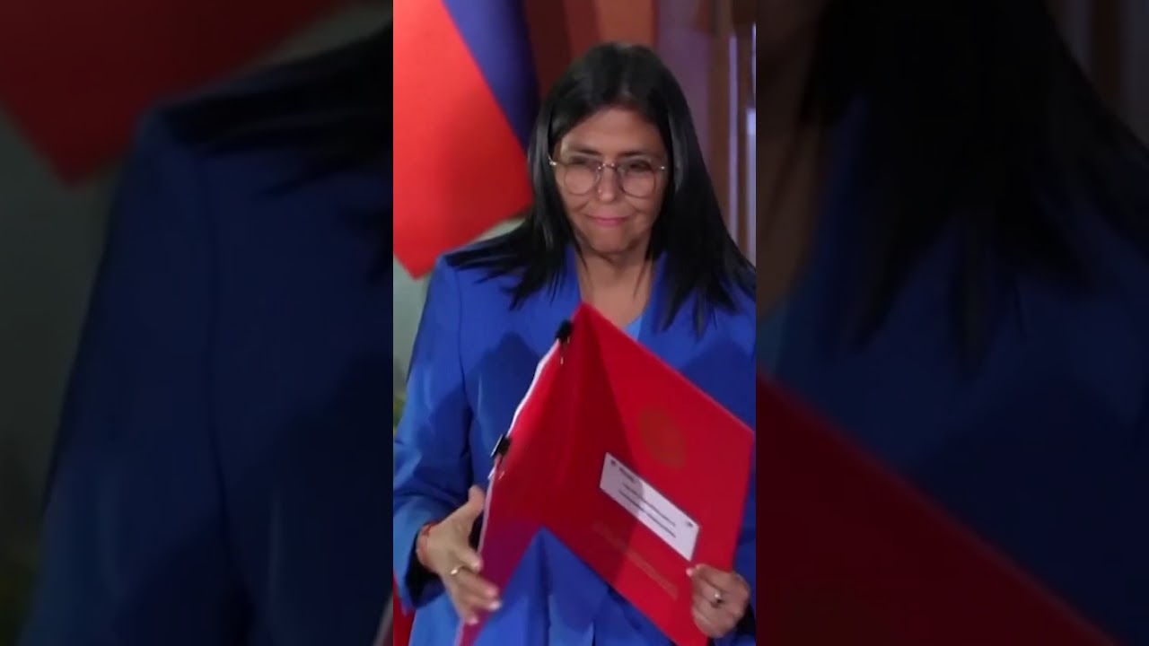 Delcy Rodr&iacute;guez promulga Ley de Amnist&iacute;a