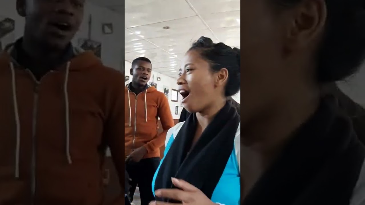 Par ton corps et par ton sang, tu nous donne la vie, Seigneur merci