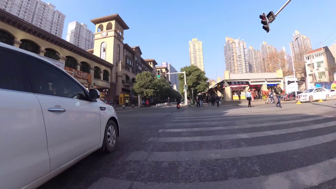 Xiongchu Avenue - Wuhan streets in 4k