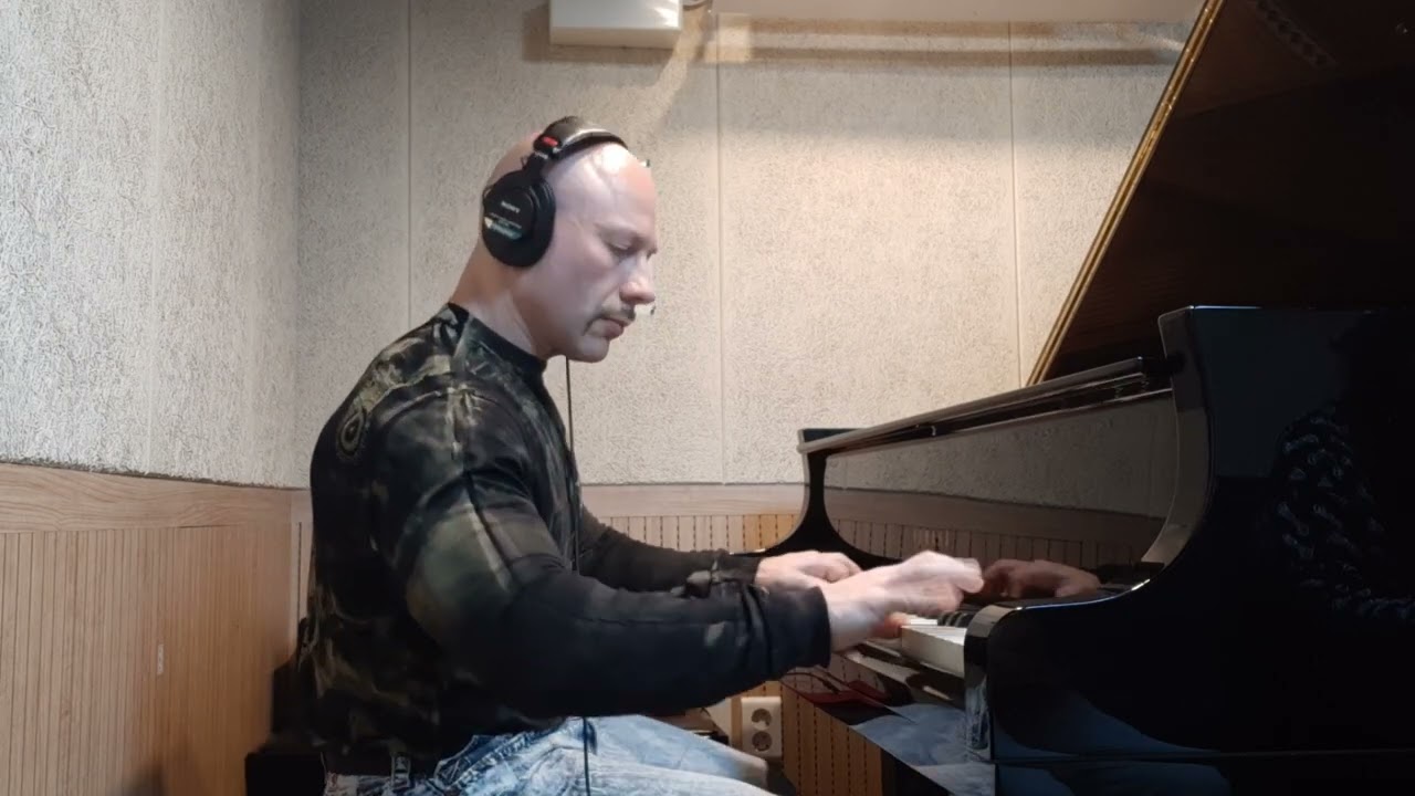 Black Orpheus - Luiz Bonfa - piano transcription by Stanislav Ossovsky