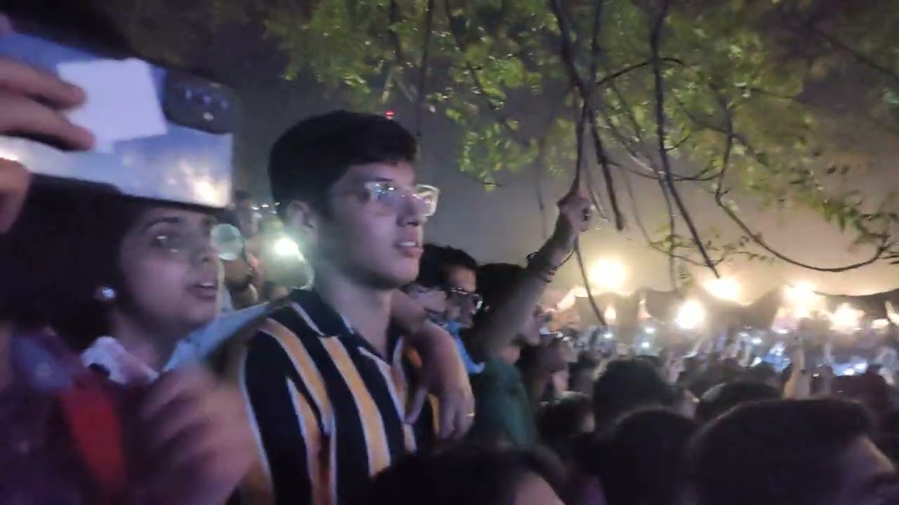 VLOG-17 ll Day -2 ll llcollegefest2022 ll Night Event llKK performing #Krishnakumar Kunnath#NSUT💥