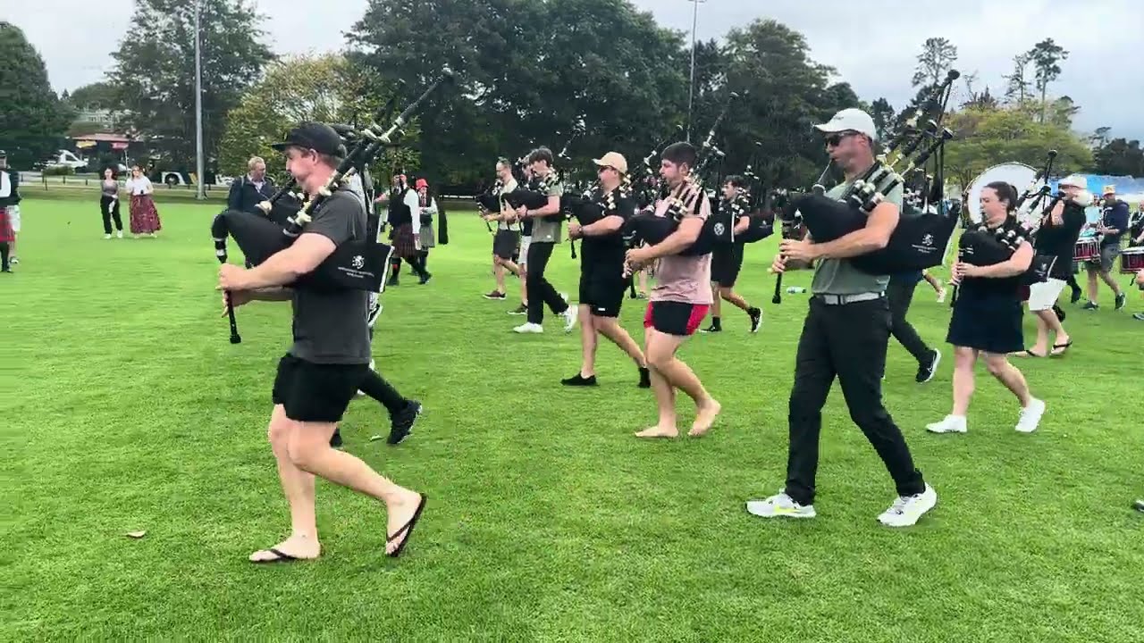 Manawatu Scottish Pipe Band practice - MSR