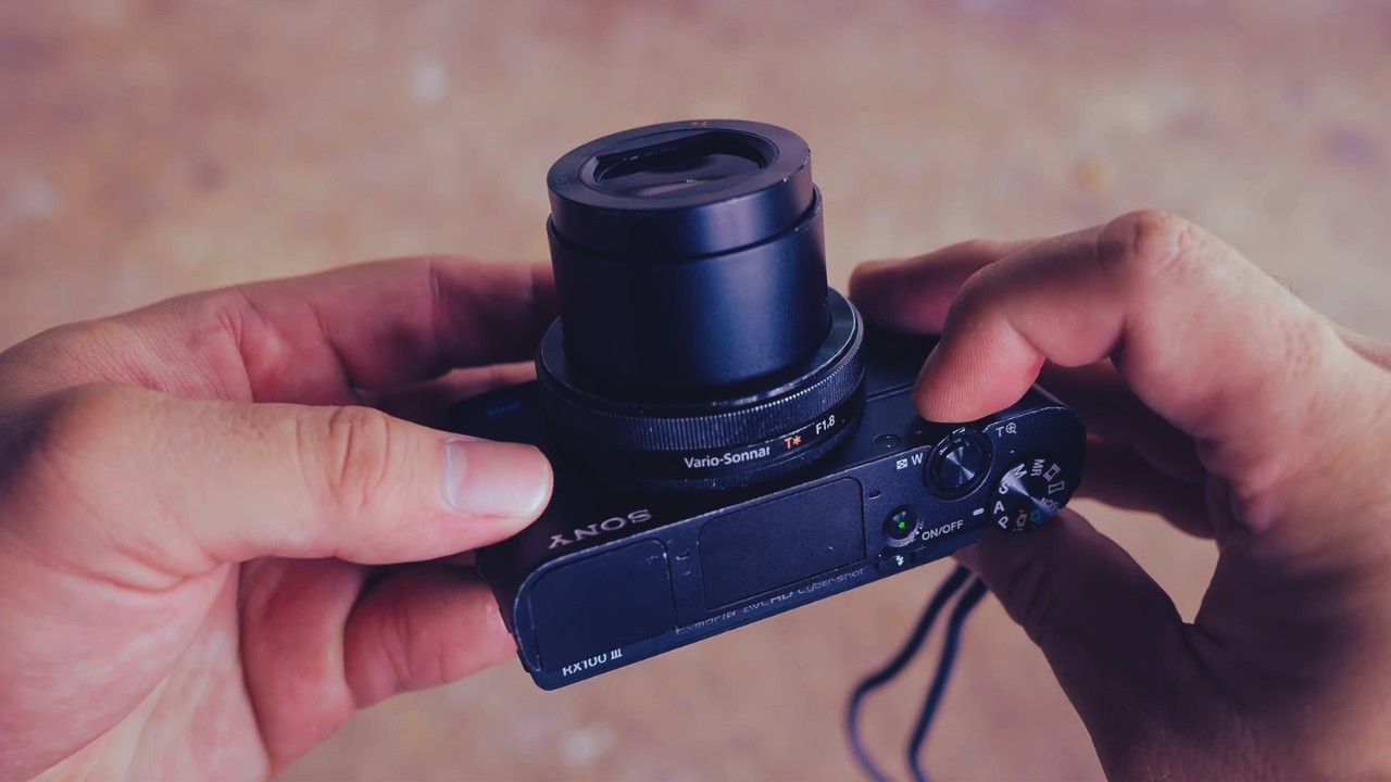 Did Sony Make The Perfect Compact Camera? Almost!