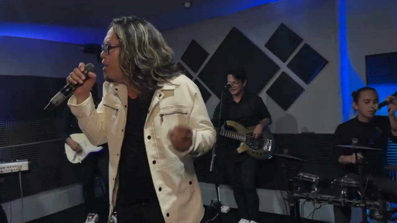 Ice Bucket Band x Rollo TV