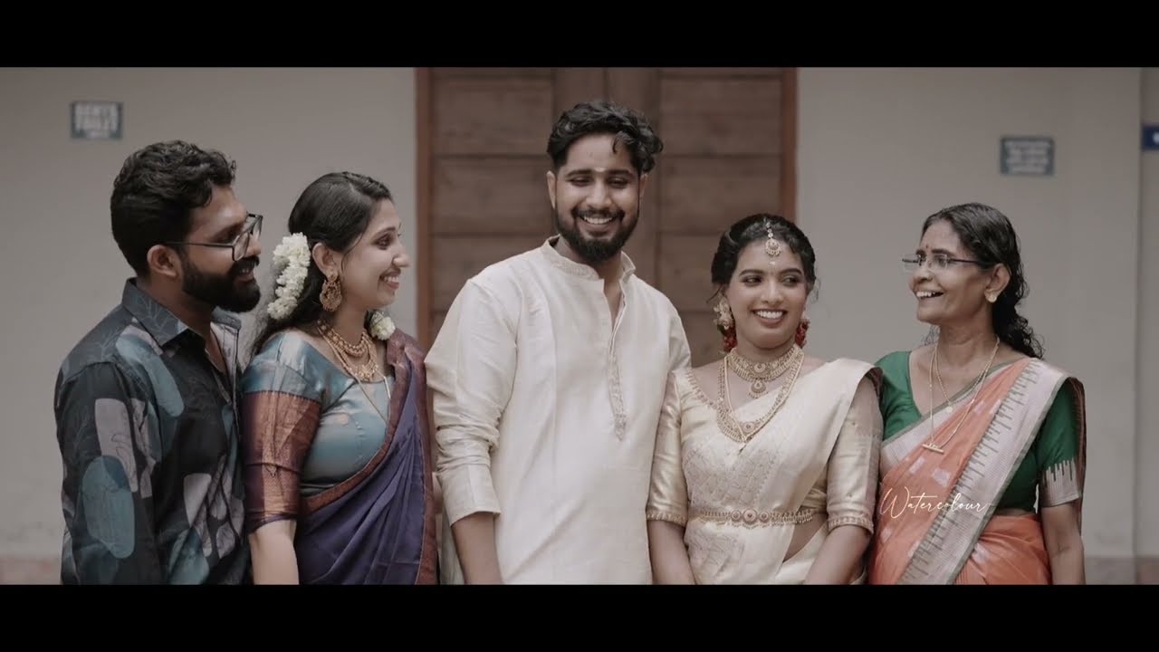 Story Of Our Life  //  Sruthi  &  Midhun    //  Traditional Hindu Wedding Highlight @  Guruvayoor