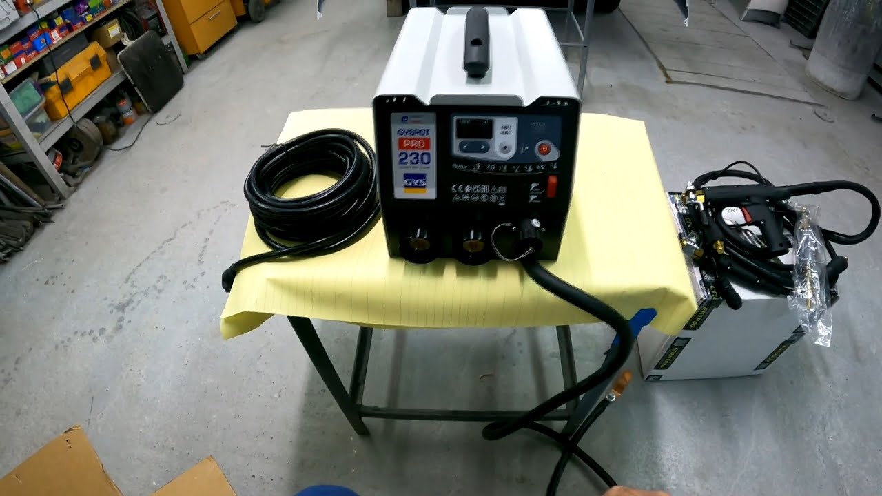 Покупка спотера GYSPOT Pro 230 в одном из лучших интернет магазинов России - Спектр 36.