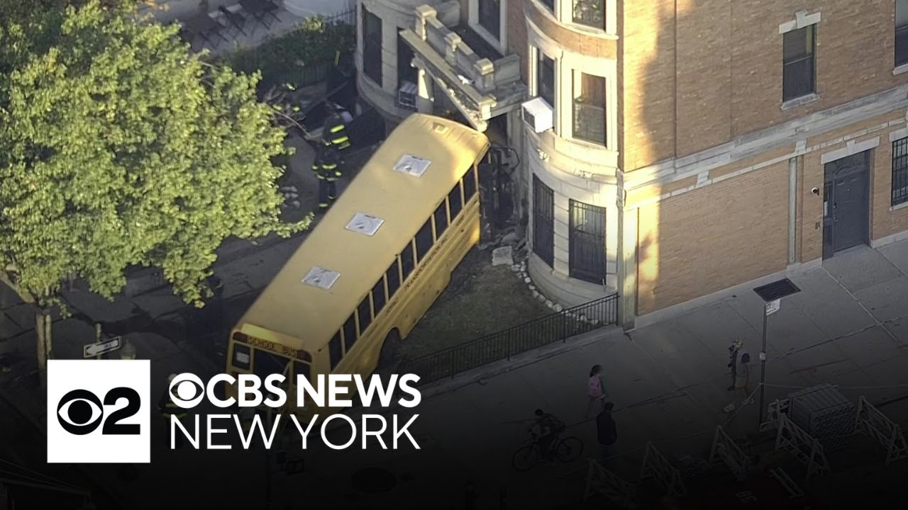 School bus crashes into residential building in Brooklyn