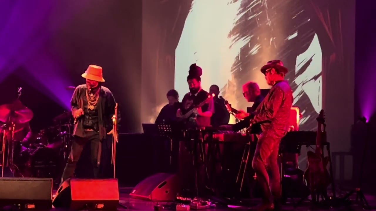 Draco Rosa - Sin Documentos (Los Rodríguez)