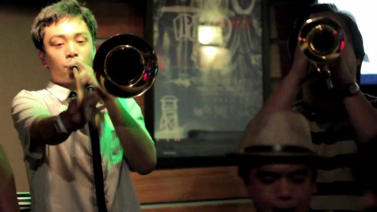 The Jeffrey Zulueta Experience - DJs (Sublime Cover)
