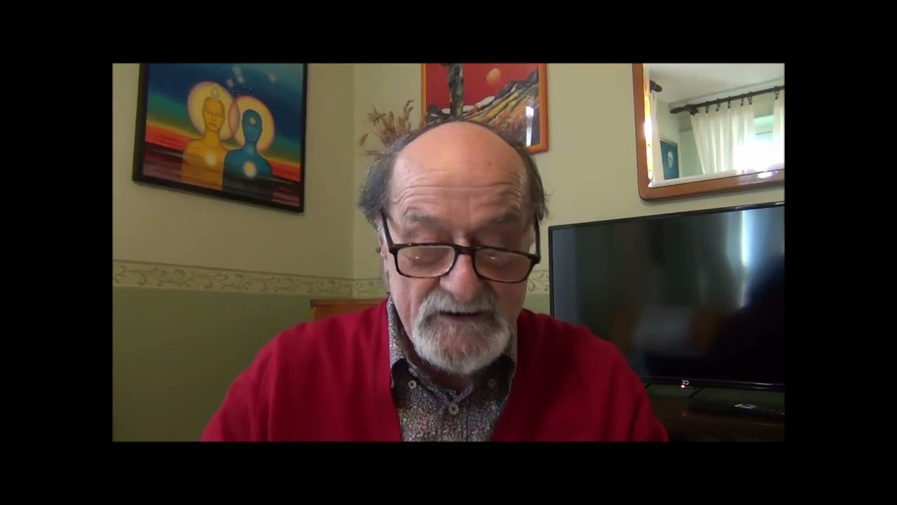 Ho ricevuto da MARIAPIA CIAGHI una sua propaganda  su CARLO MAGNO e libri dal suo 