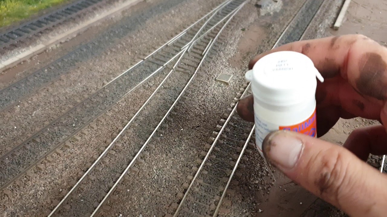track weathering part 2 after the paint dries - Stockton Junction