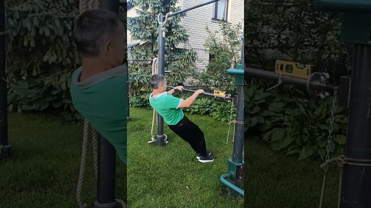 Многофункциональный аксессуар для турника.
