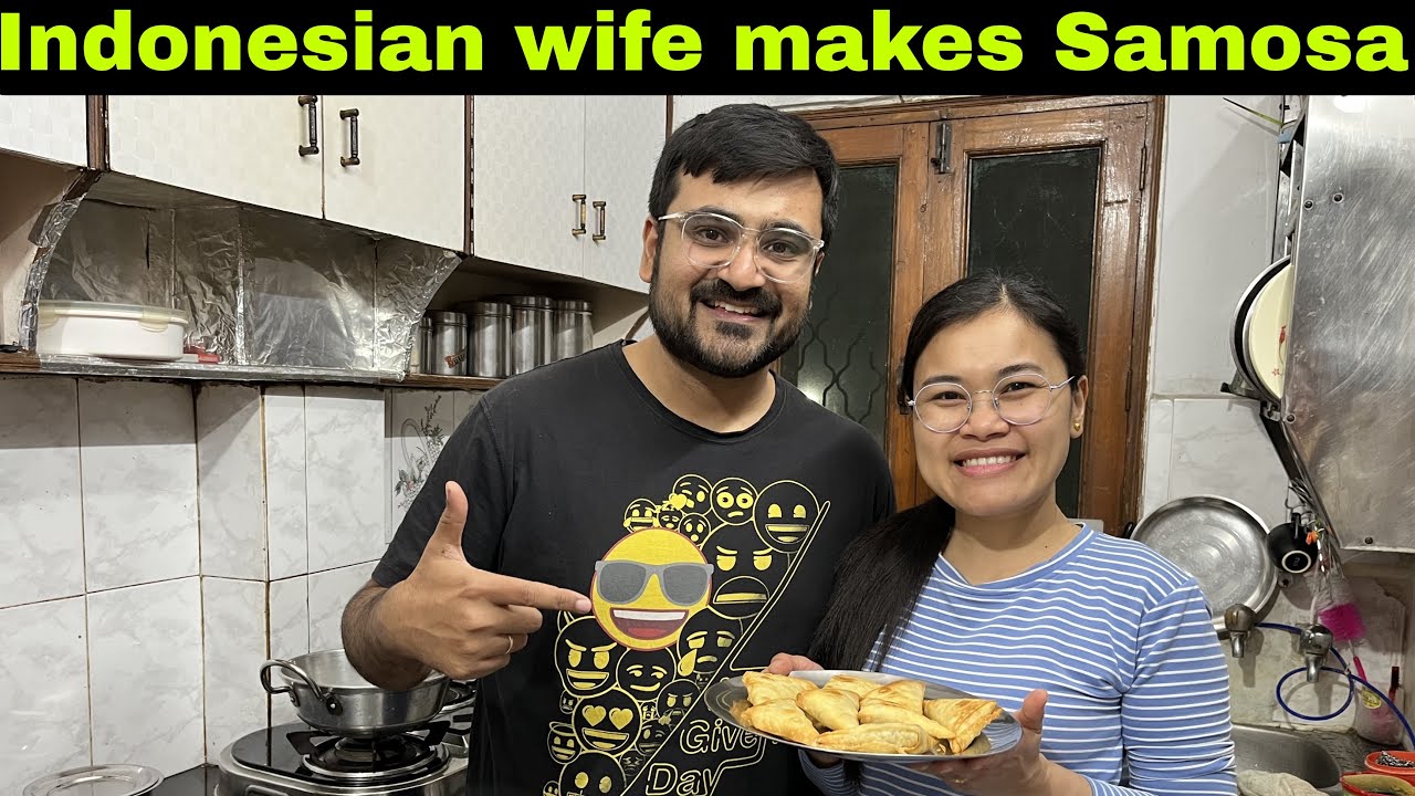My Indonesian Wife is making Samosa for the Family
