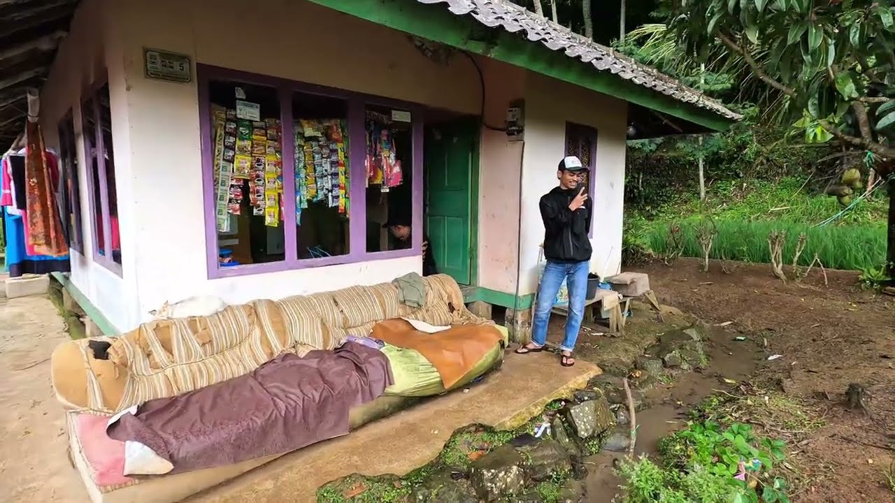 Suana pedesaan setelah hujan suana di pasir meong bandung barat